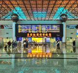 4/8起搭機「限帶2個行動電源」